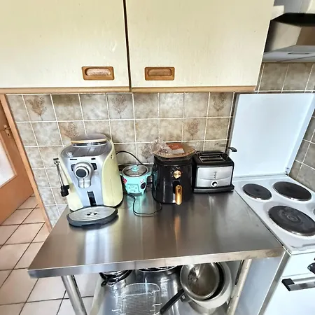 Gaestehaus Nachtigall 3 Apartamento Gädheim